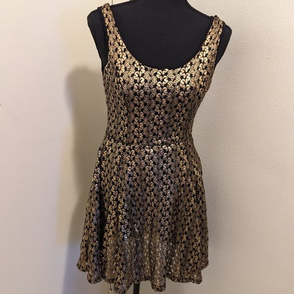 Gold & Black Short Dress - Picture 1 of 11